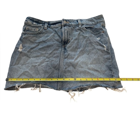 Old Navy Mid Rise Jean Skirt - Picture 5 of 6